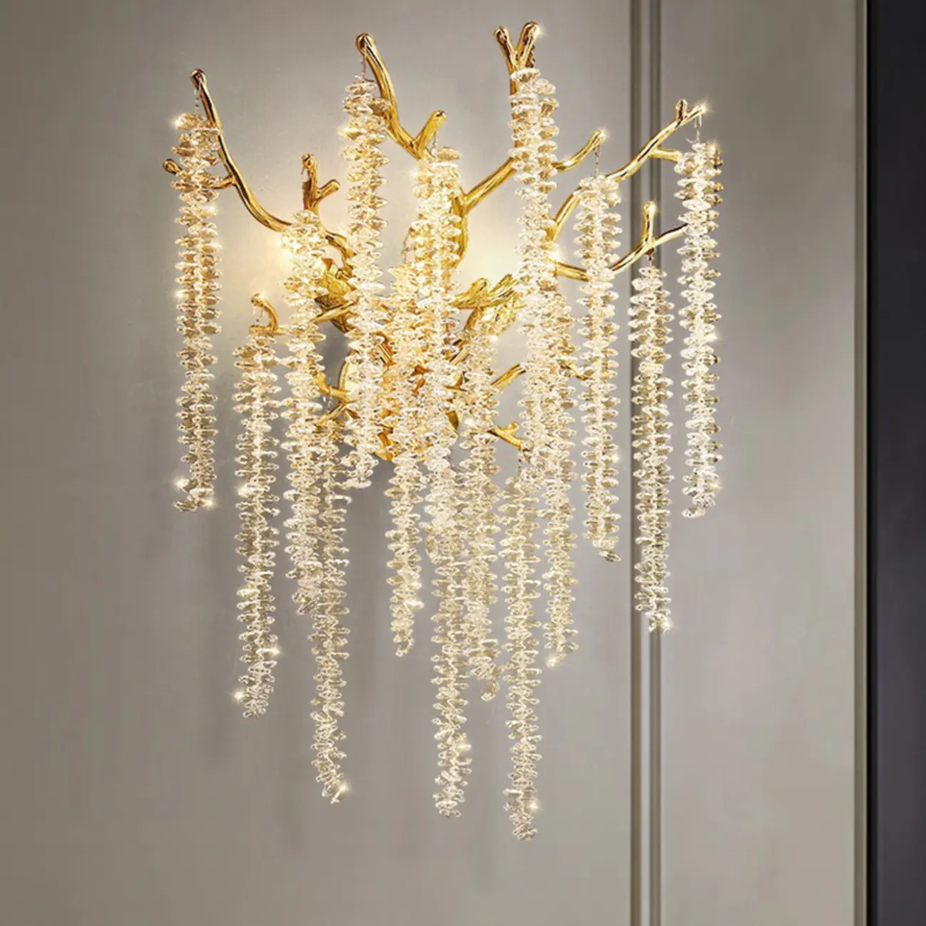 Luxury Crystal Branch Gold Metal Wall Sconce