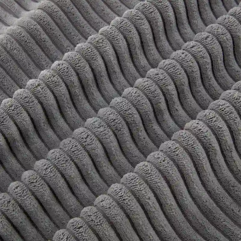 105 Sofa with Cushions and 5 Pillows