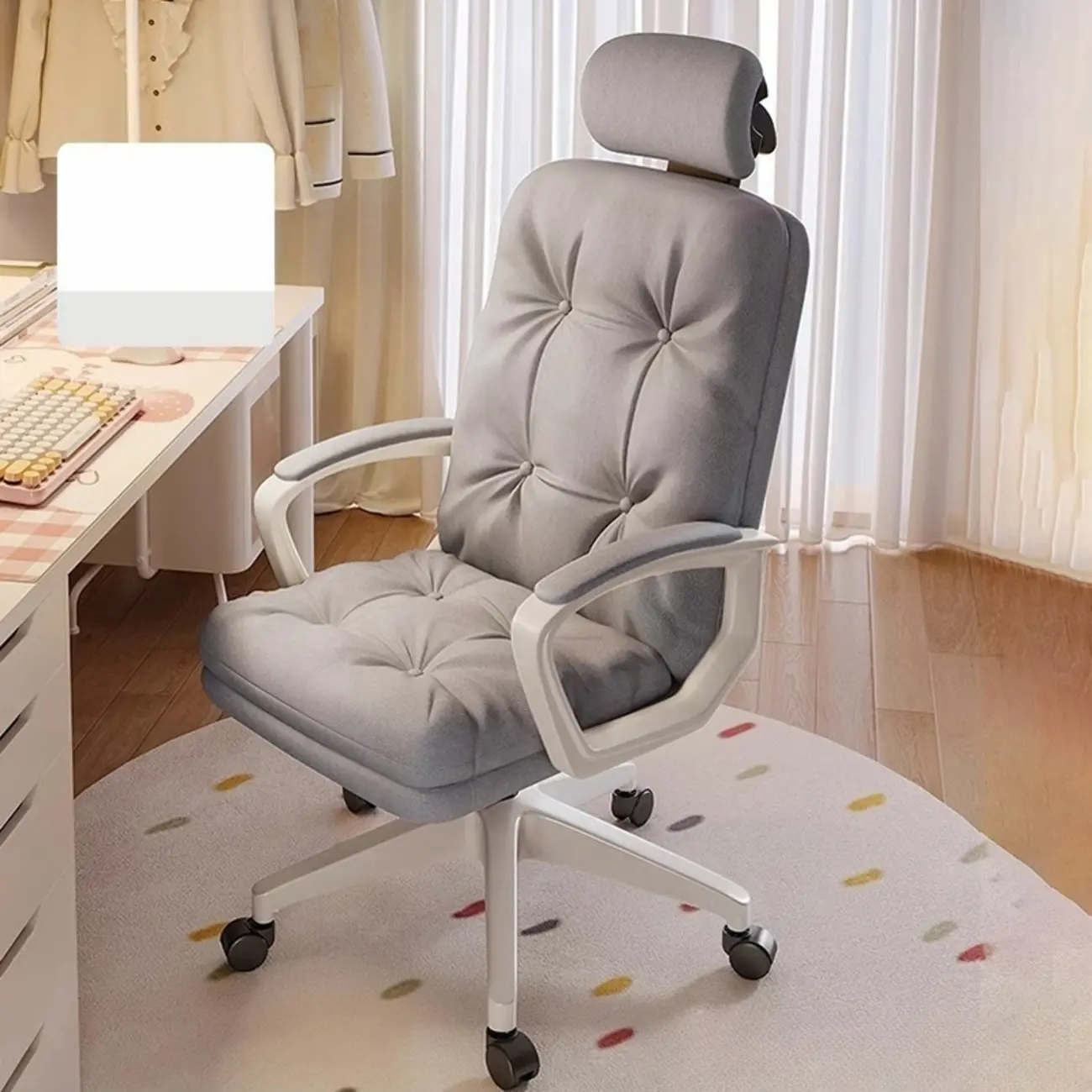 Modern White Leather Swivel Ergonomic Office Chair