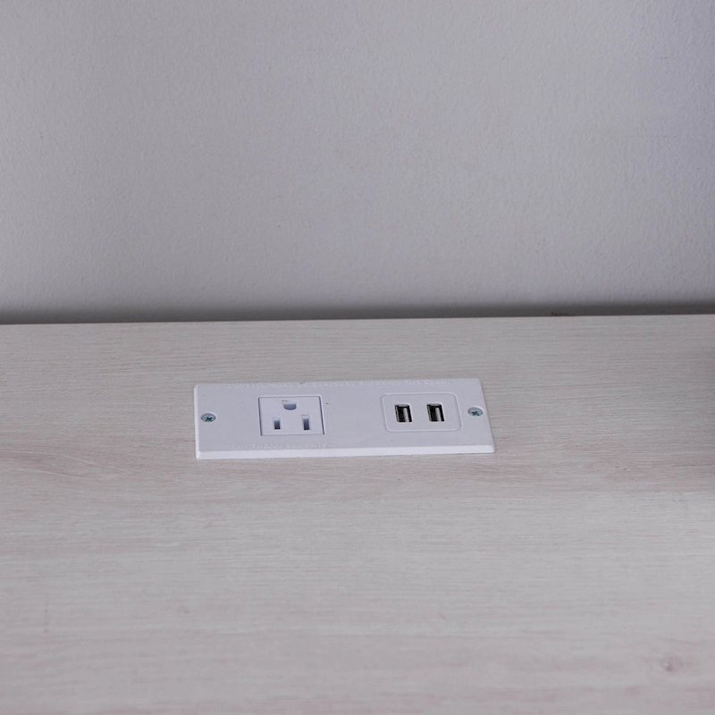 Barlon Transitional 59-inch L-shaped Computer Desk with USBs by Furniture of America