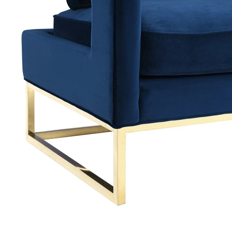 Avery Navy Velvet Chair
