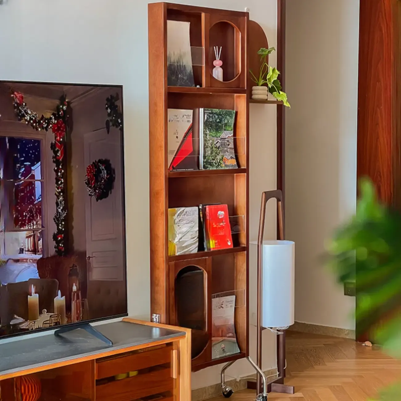 Vertical Wooden Closed Back 5-Shelf Mobile Bookcase