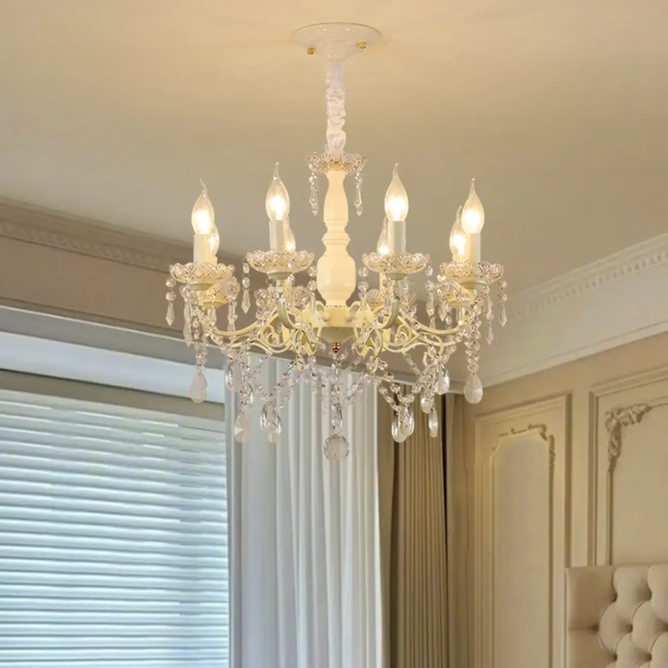 French Romantic Dimmable 8-Light Crystal Chandelier