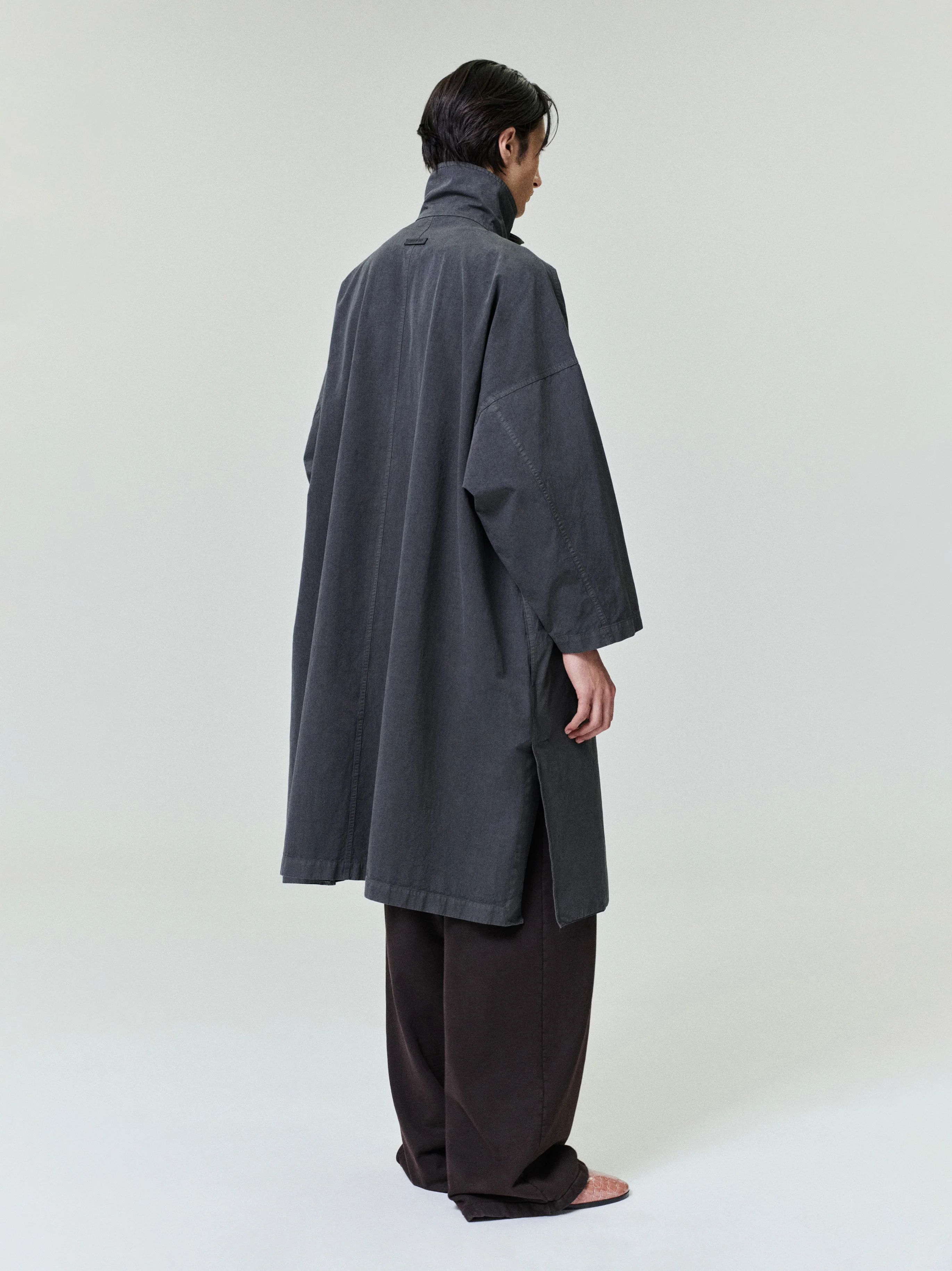 Garment-Dyed Cropped Sleeve Car Coat