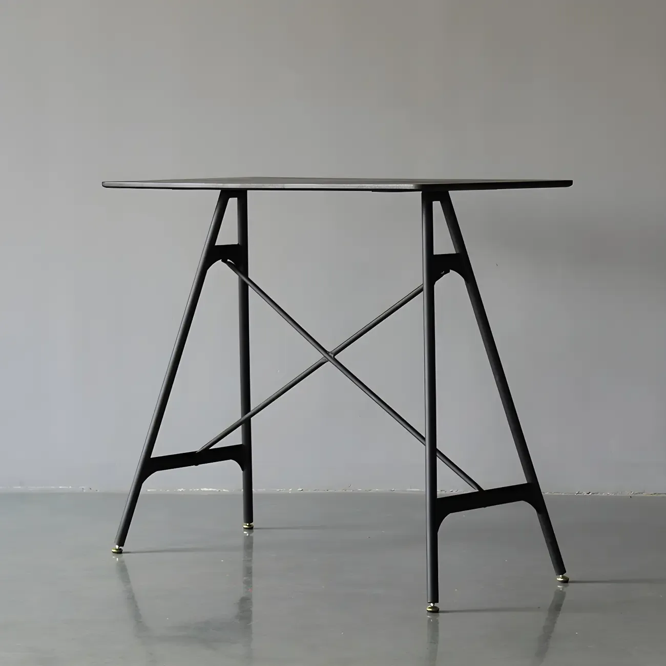 Industrial Lightweight Black Wood Wood-Tone Metal Bar Tables