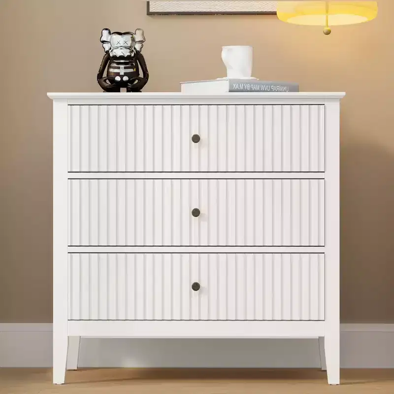 Heynemo Fluted 3 Drawer Dresser, Set of 1 with Ball Bearing Slide, Modern Nightstand Cabinet with Spacious Storage for Bedroom, Hallway, White
