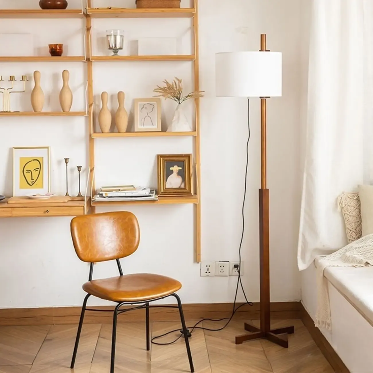 Modern Wooden Floor Lamp Fabric Shade Plug-In for Living Room