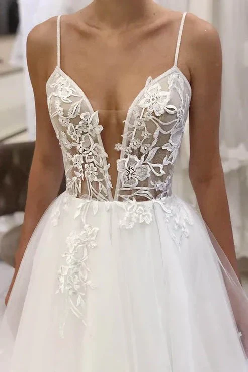 A-Line Spaghetti Straps Tulle Appliques Rustic Wedding Dress