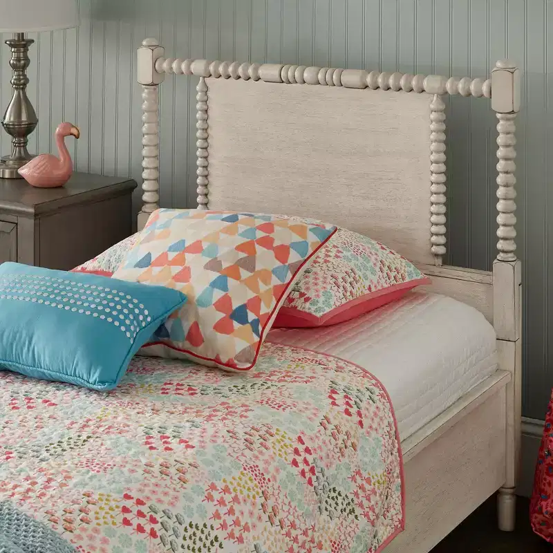 Frieda Bed - iNSPIRE Q