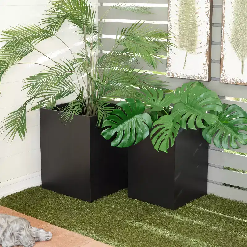 Olivia & May - 2pc Modern Novelty Metal Planter Pots
