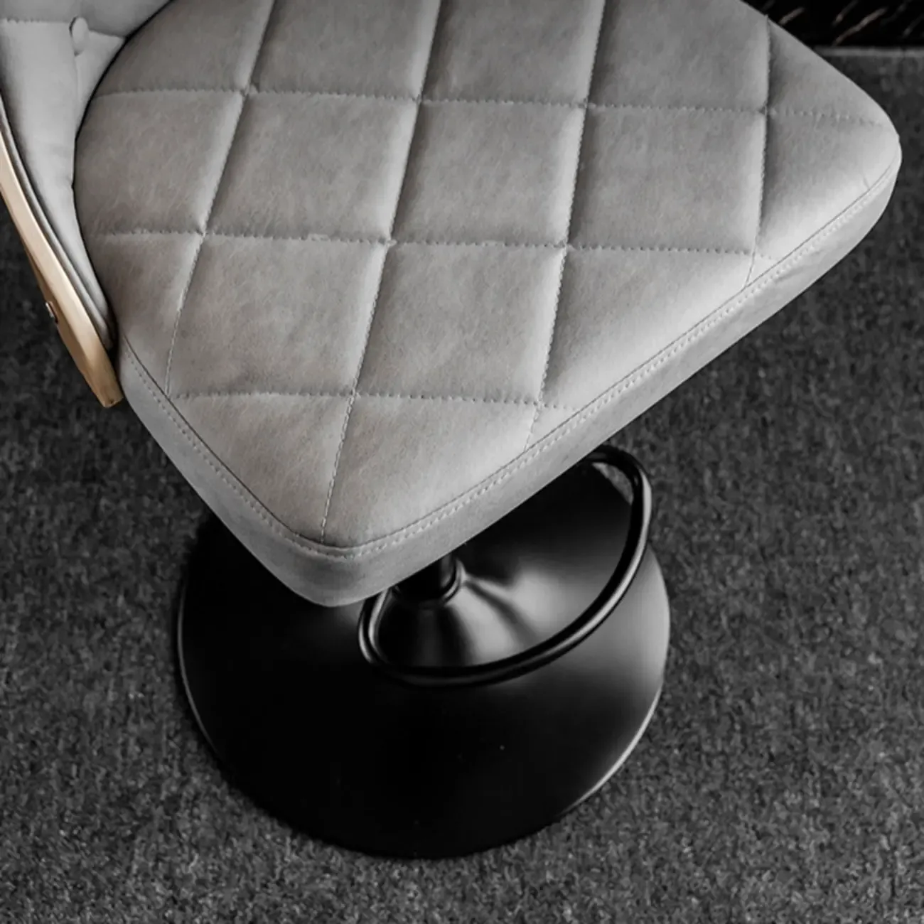 Modern Adjustable Full Back Tufted Leather Bar Stool