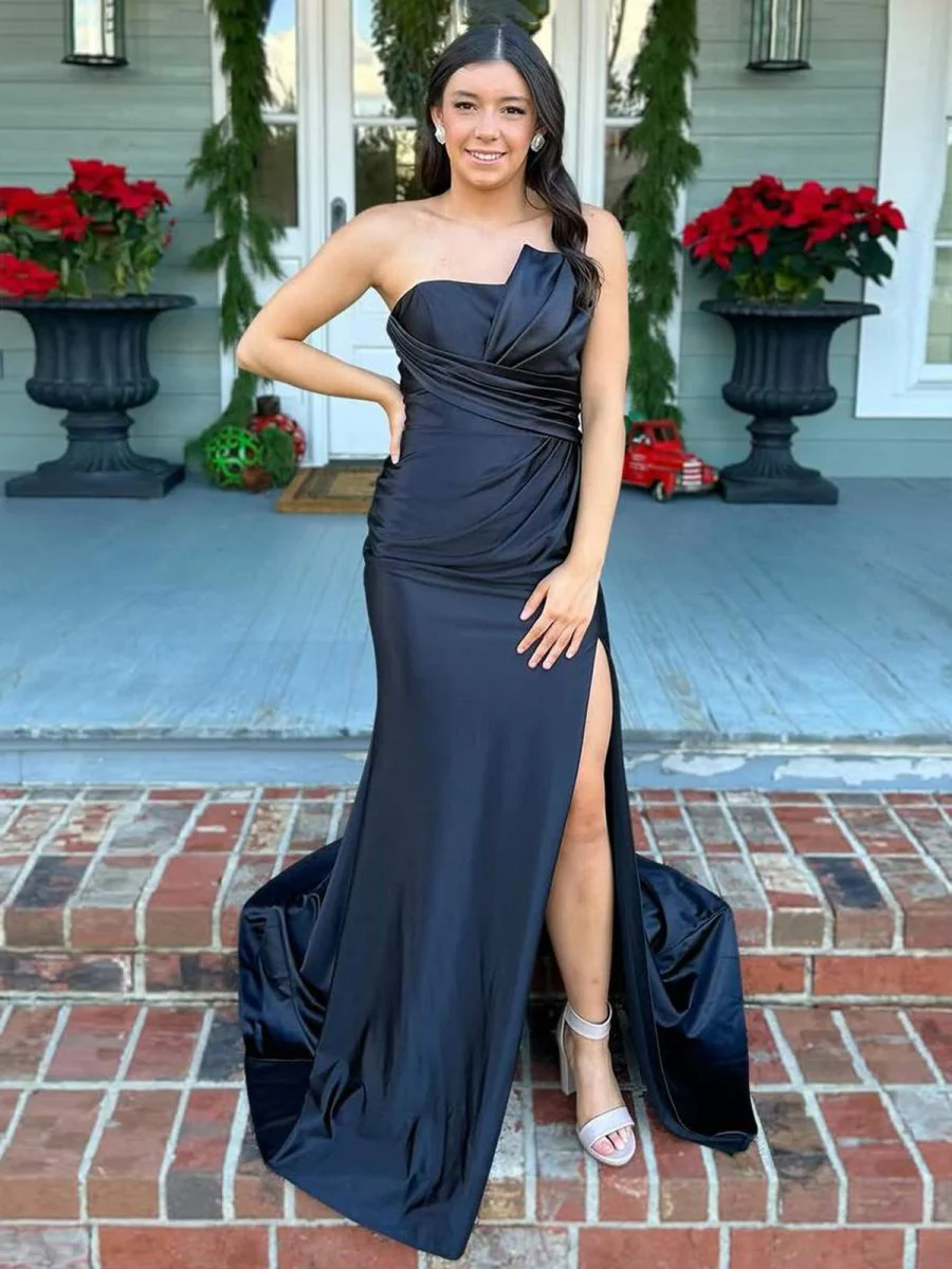 Mermaid Pleats Strapless Black Long Prom Dresses with Slit