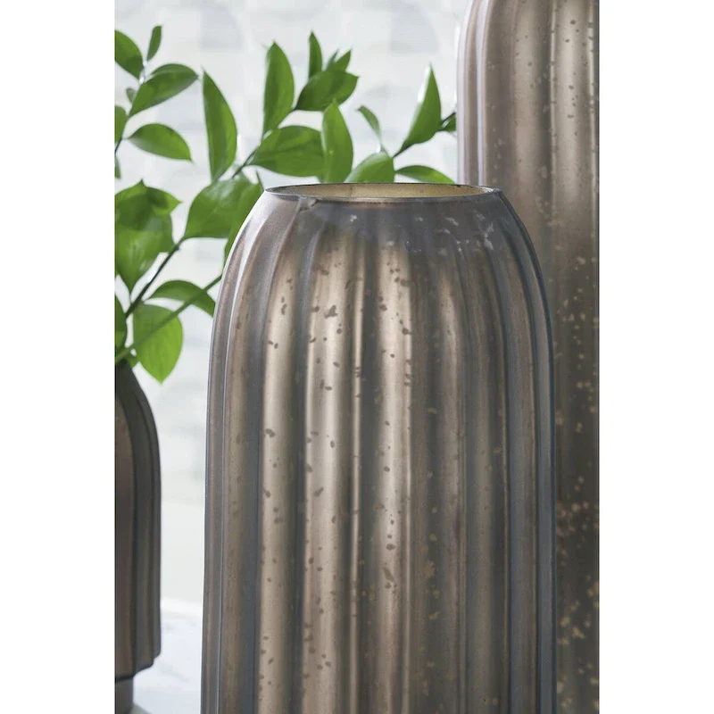 Signature Design by Ashley Briarcott Brown Vase