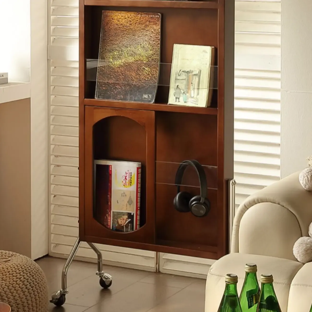 Vertical Wooden Closed Back 5-Shelf Mobile Bookcase