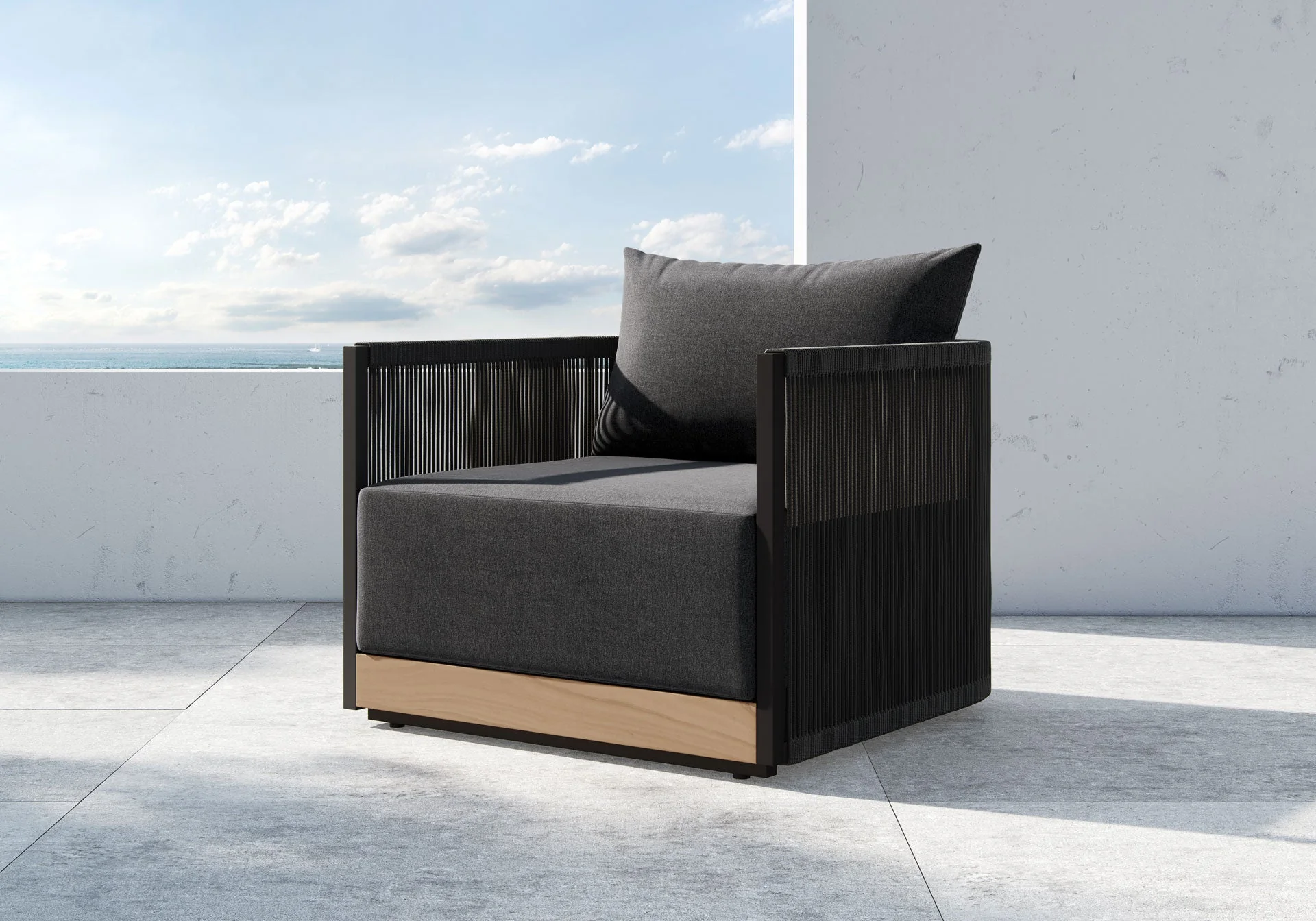 Clifton Outdoor Lounge Chair