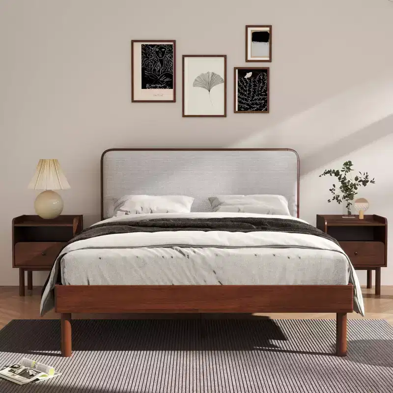 Roundhill Furniture Wyller 3-Piece Bedroom Set, Platform Bed with Two Nightstands, Natural Walnut, Queen