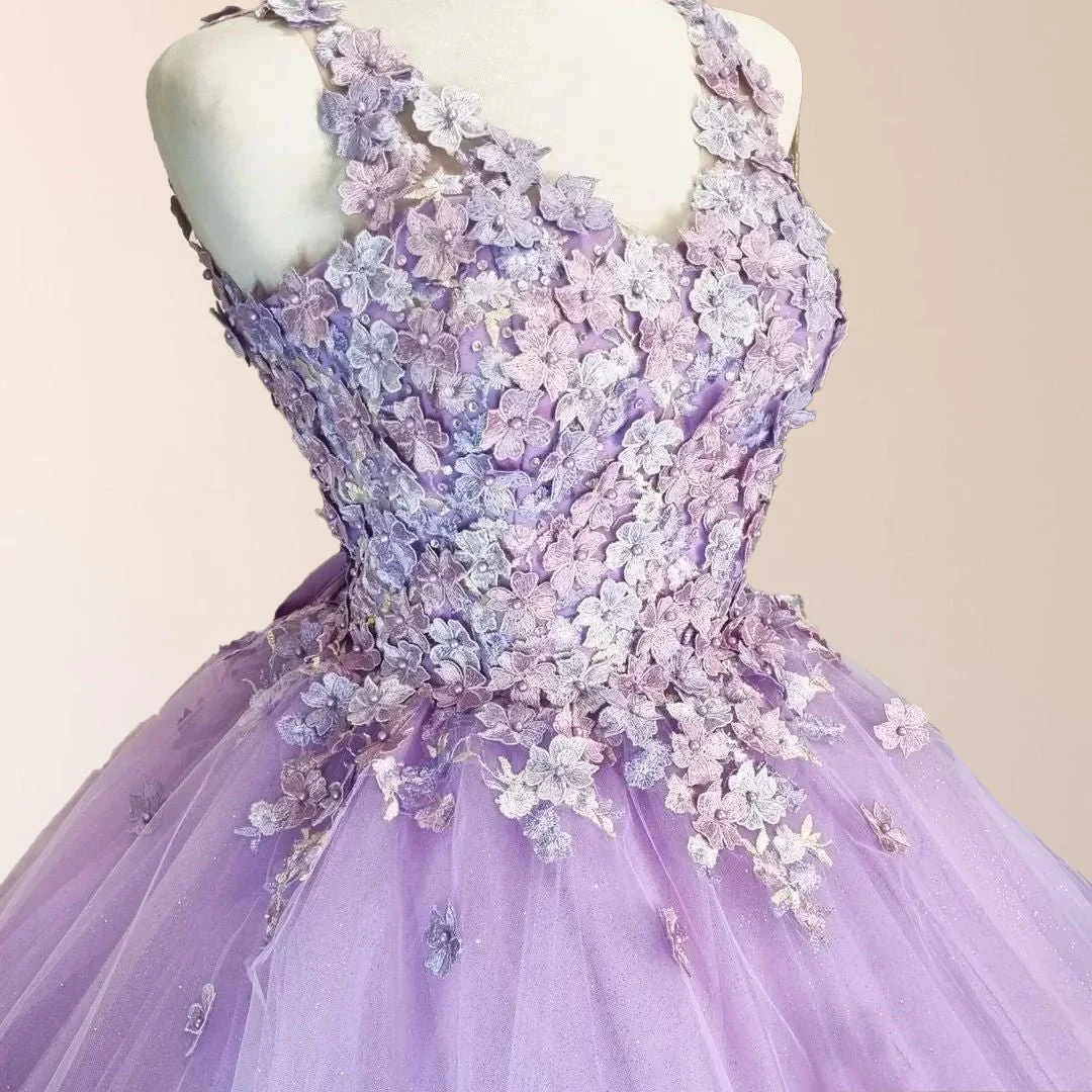 Princess Flowers Lavender Flowers Quinceanera Dresses Ball Gown