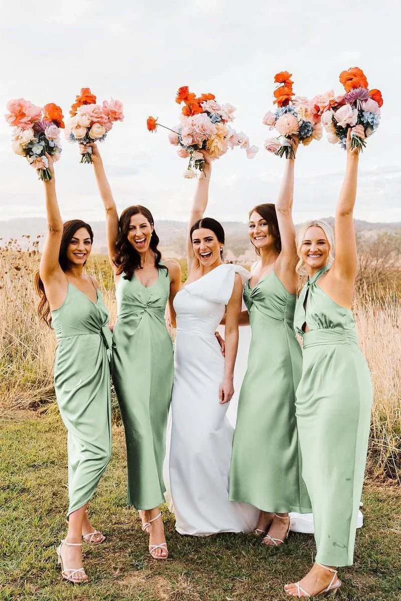 Elegant Sheath Halter Silk Satin Bridesmaid Dresses