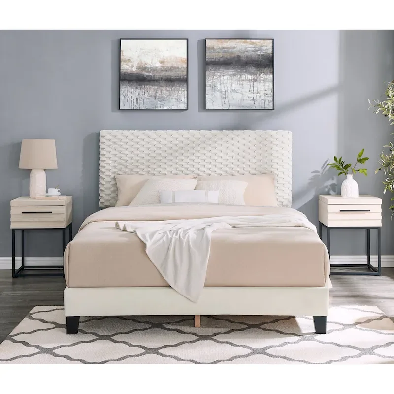 Roundhill Furniture Findlay 3-Piece Bedroom Set in White Dove