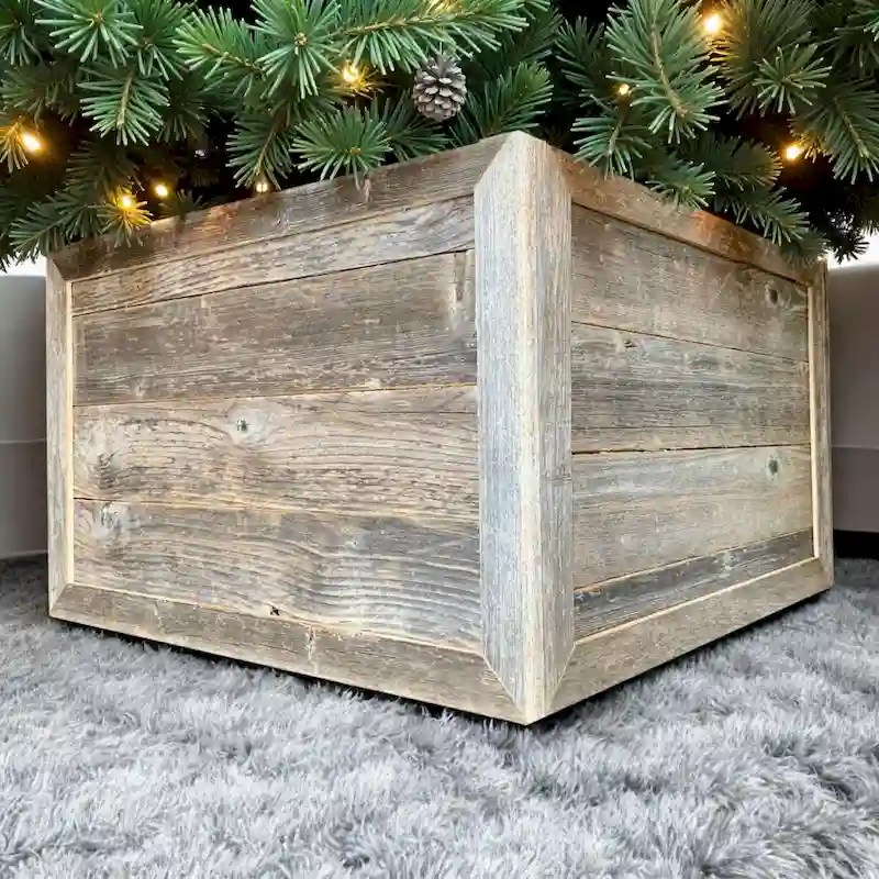 HomeRoots 18  Gray Distressed Wood Christmas Tree Collar - 17.7' X '11.6' X '3.1