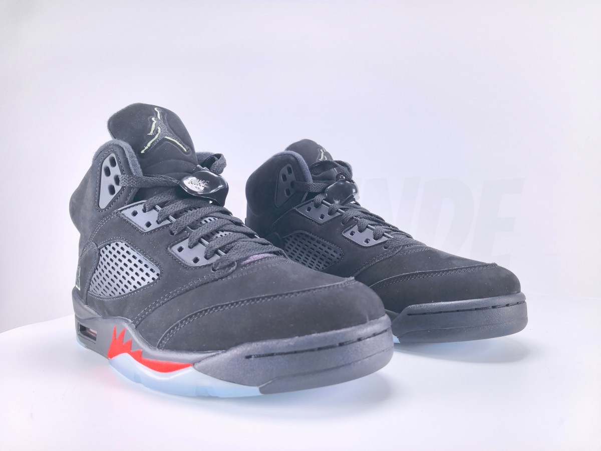 Jordan 5 Retro Halloween - Aktrende
