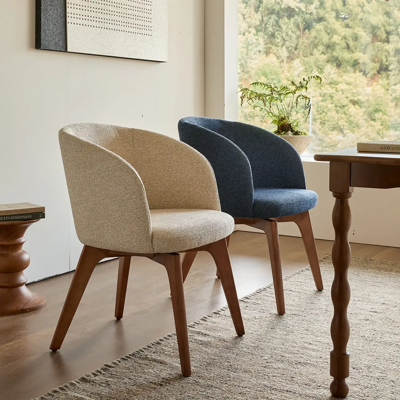 Modern Swivel Barrel Dining Chair with Arms