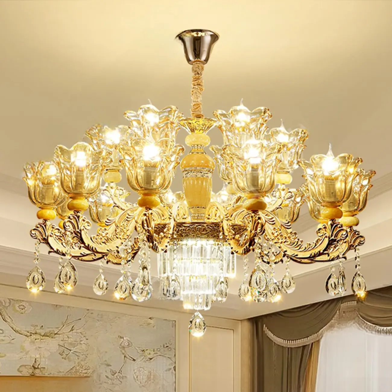 Adjustable Luxury Gold Flower Shape Clear Glass Chandelier