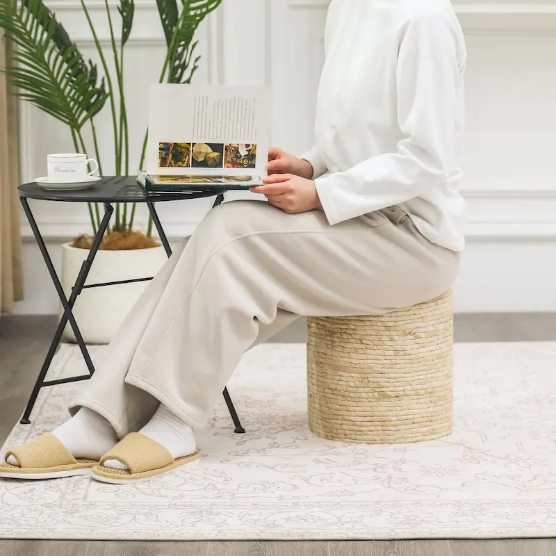 Adeco Round Ottoman Natural Cattail Hand Weave Foot Stool