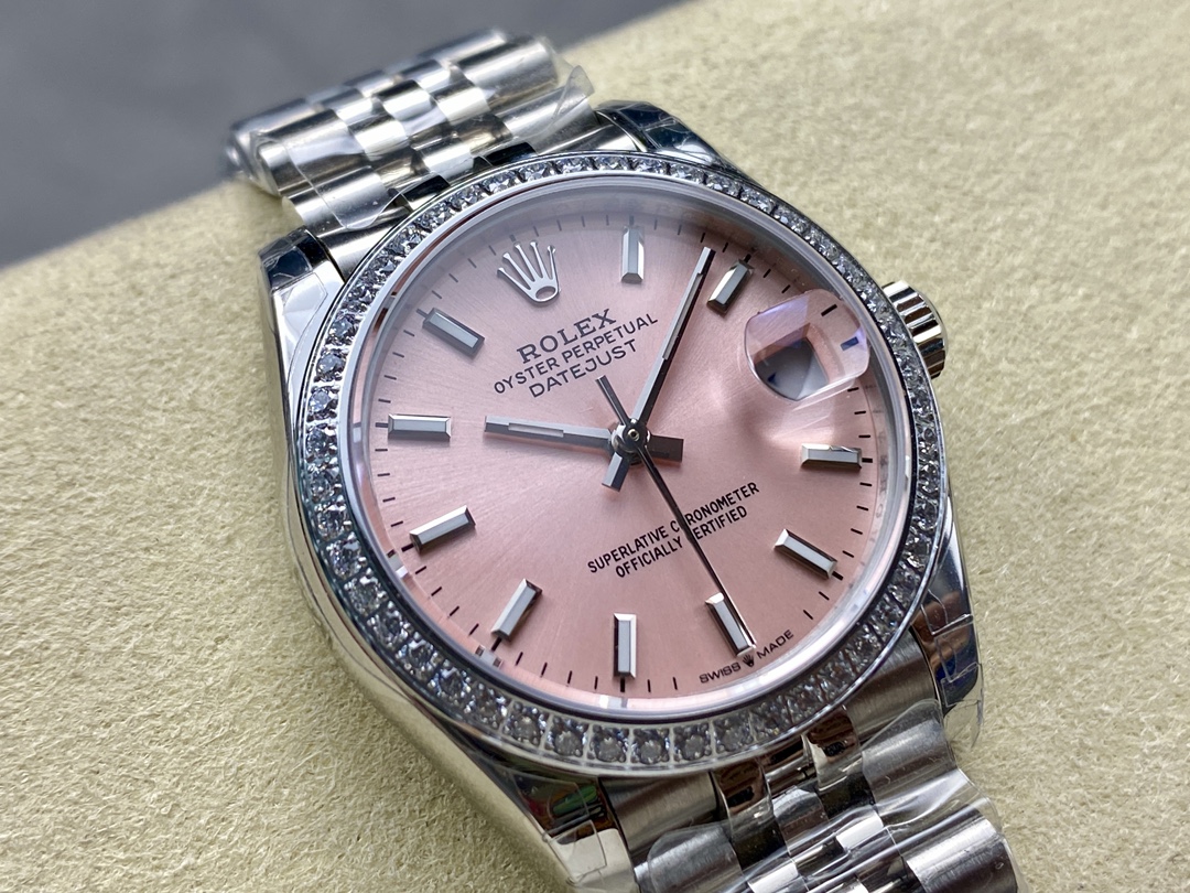 Real 1:1 clone Rolex Datejust 36mm with pink sunburst dial, diamond-set bezel, and Jubilee bracelet – a model that commonly houses the 2236 clone movement discussed in this guide.