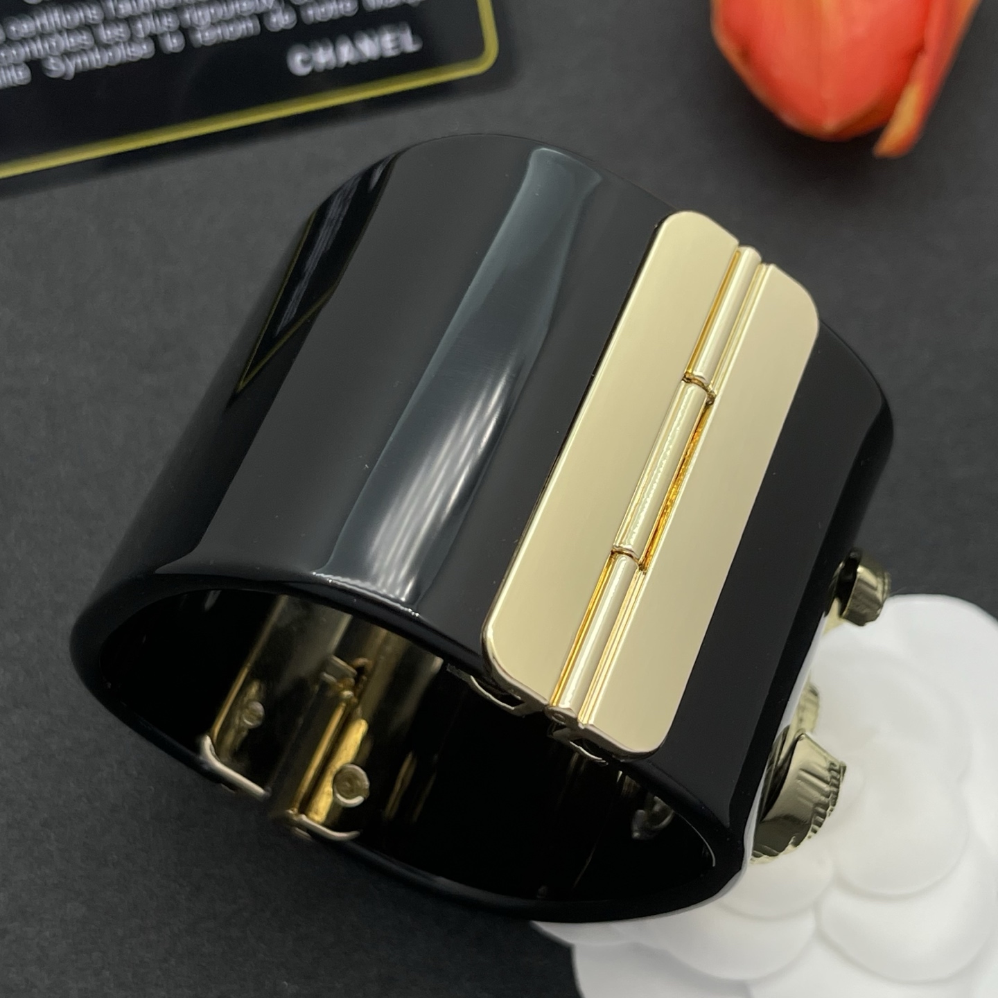 CCS159 Chanel Large acrylic bracelet - ccjewelryacc