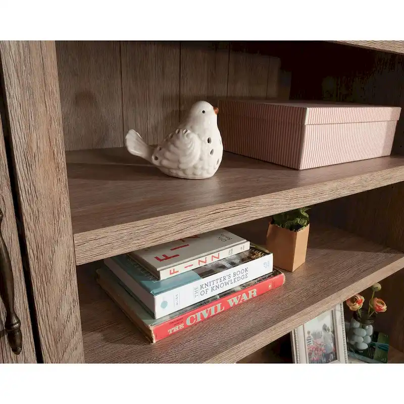 Rollingwood Country 66  Hutch