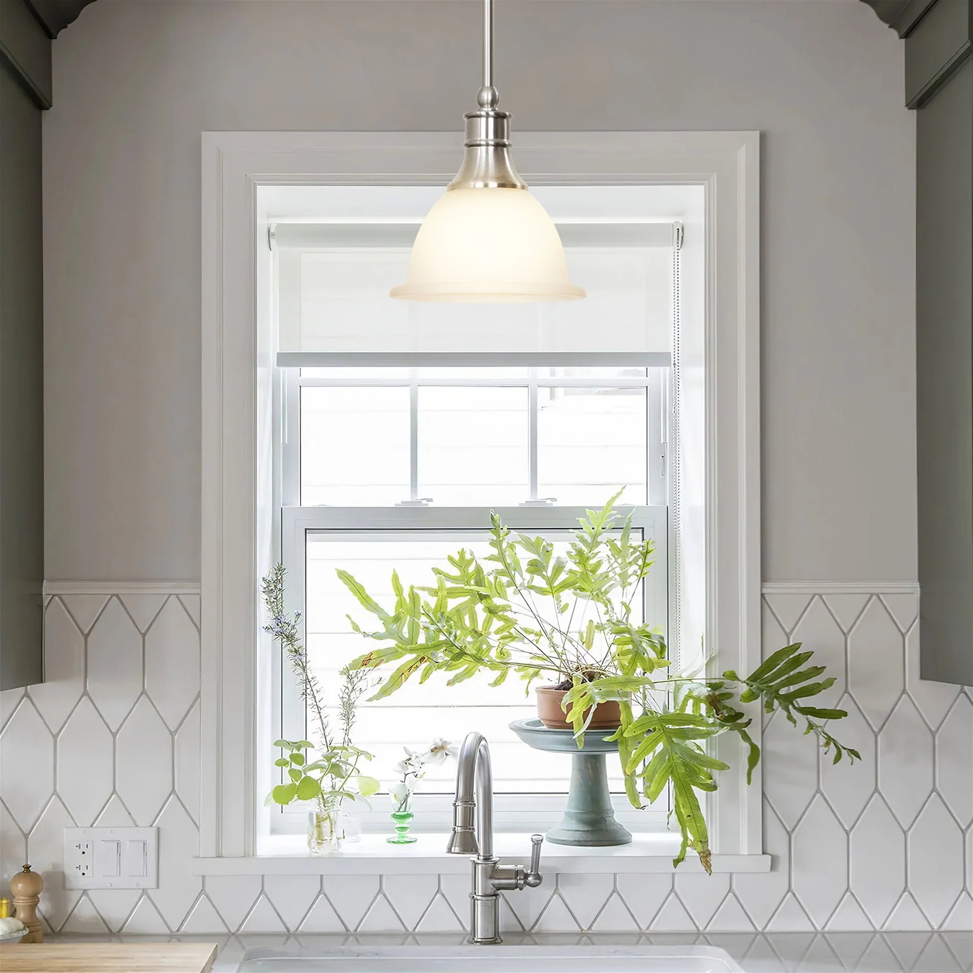 Ellie 8 Adjustable Mini Pendant Light