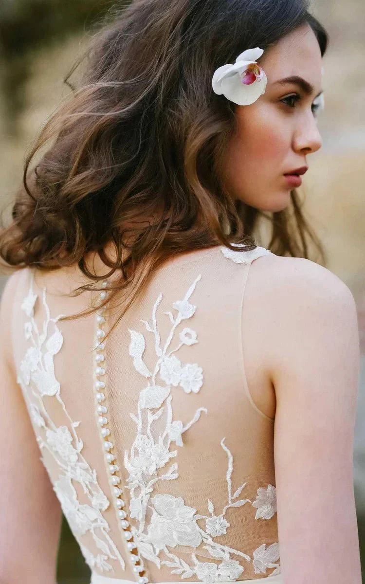 White Tulle A-Line Sleeveless Illusion V-Neck Appliqued Sexy Wedding Dress