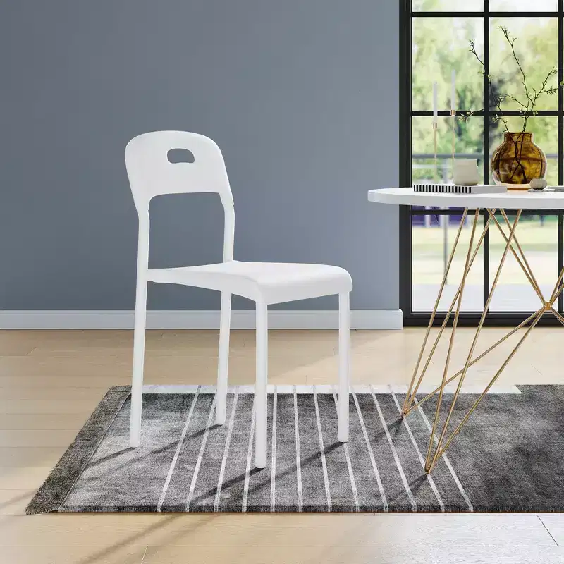 Dining Chairs, Stackable Kitchen Chairs, Plastic Dining Room Chair with Metal Legs, Waterproof & Stain-Resistant, for Indoor and Outdoor, White