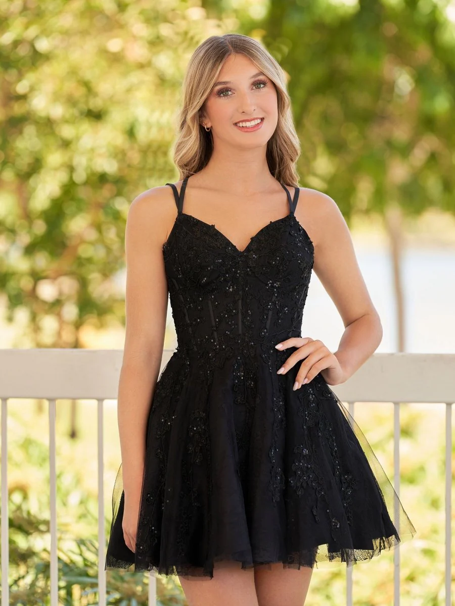 A-Line Lace Spaghetti-Straps Black short Homecoming Dress