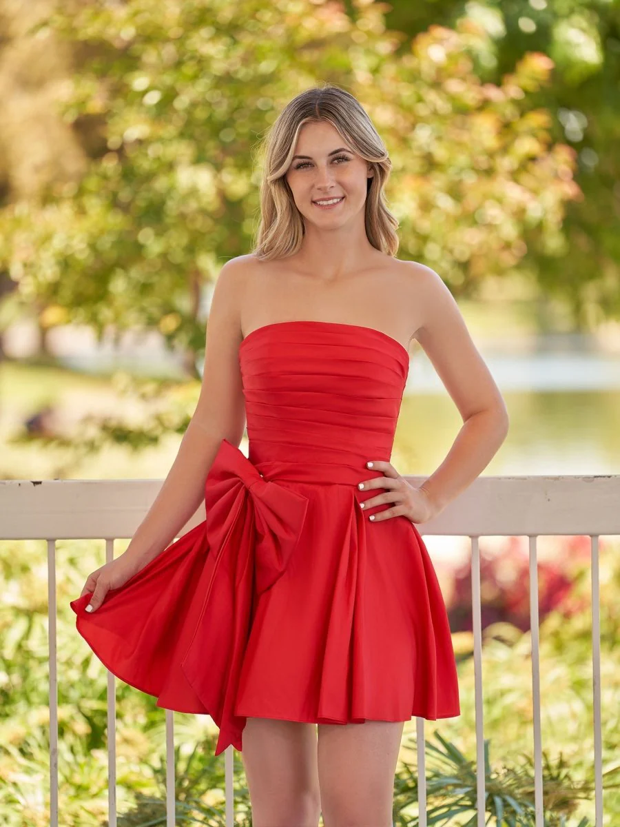 A-Line Red Strapless Mini Homecoming Dress with Bow