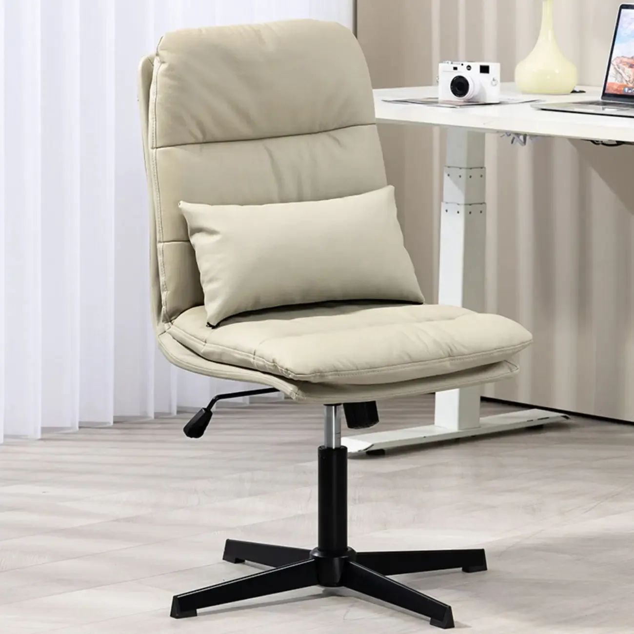 White Leather Tilt Lock Swivel Office Chairs
