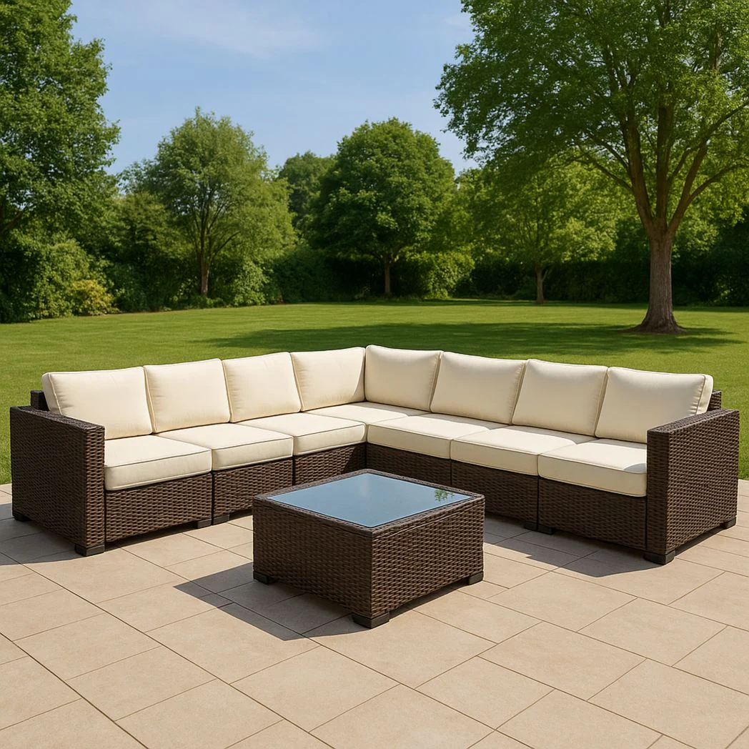 Salon de jardin modulaire en résine tressée marron/écru avec table en verre