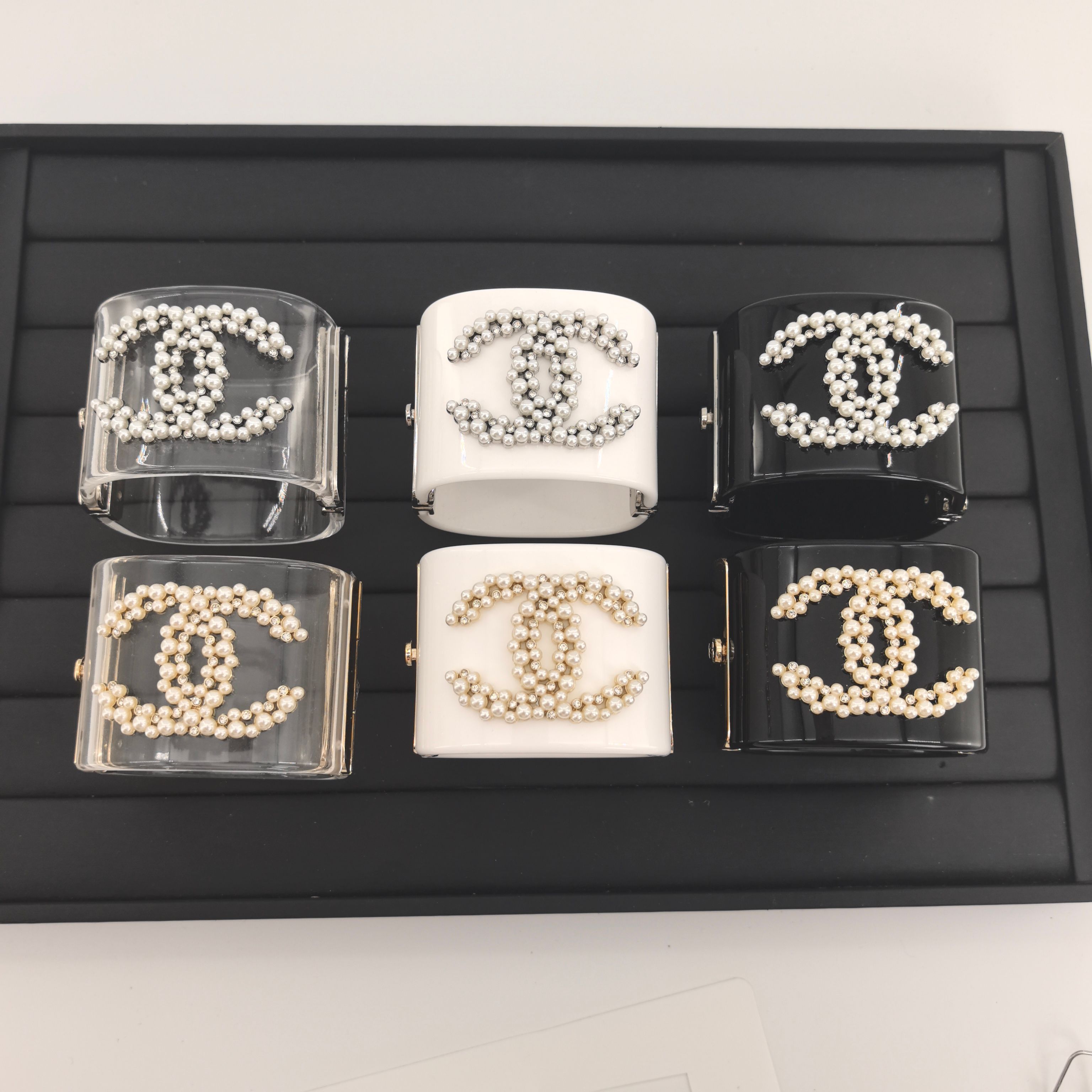 CCS147 Chanel Large acrylic bracelet - ccjewelryacc