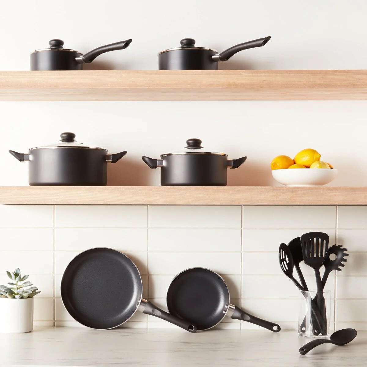 Non-Stick Cookware 15-Piece Set, Pots, Pans and Utensils, Black
