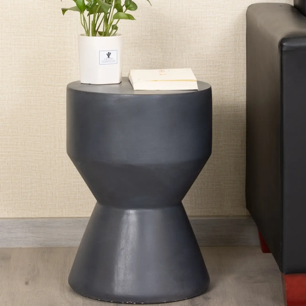 Living Room Modern Concrete Round Side Table