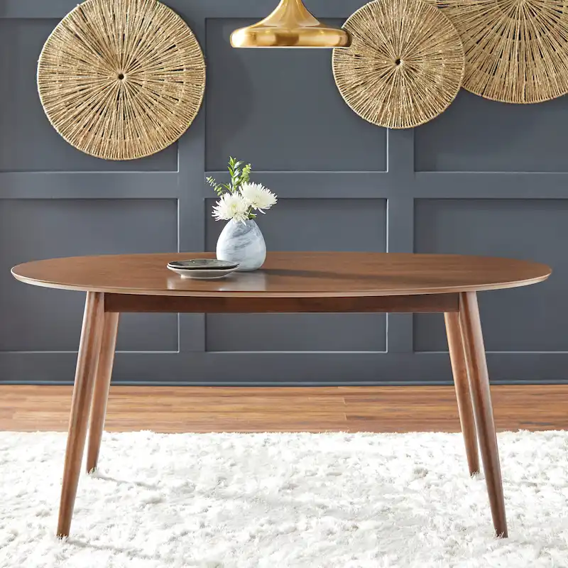 Seguro Dining Table
