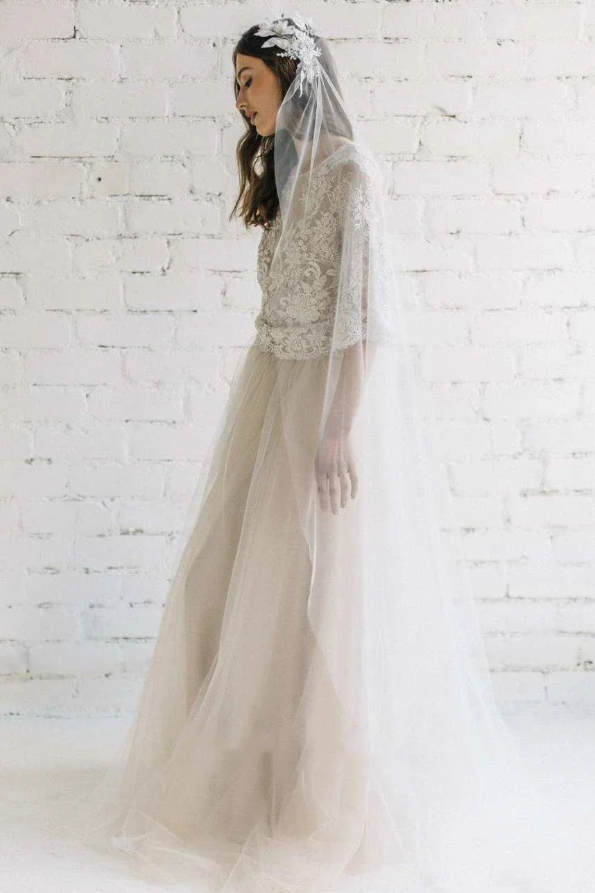 Bateau Lace Half Sleeve A-Line Tulle Dress With Low-V Back