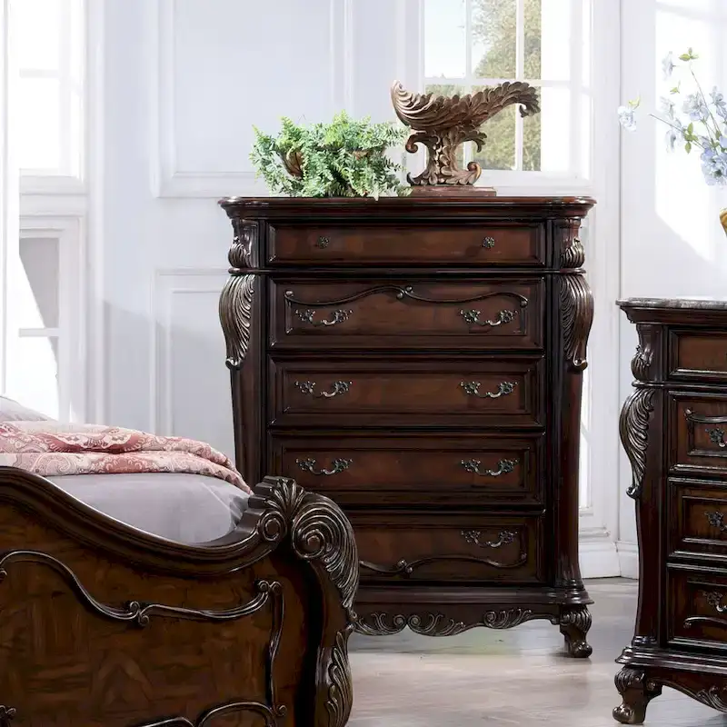 Furniture of America Eugene Traditional Solid Wood 6-Piece Panel Bedroom Set