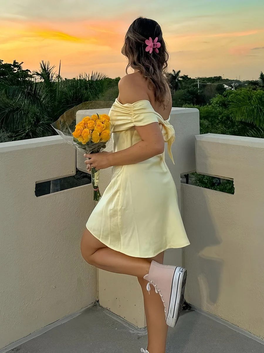 Yellow - Off The Shoulder Satin Sheath Homecoming Dress