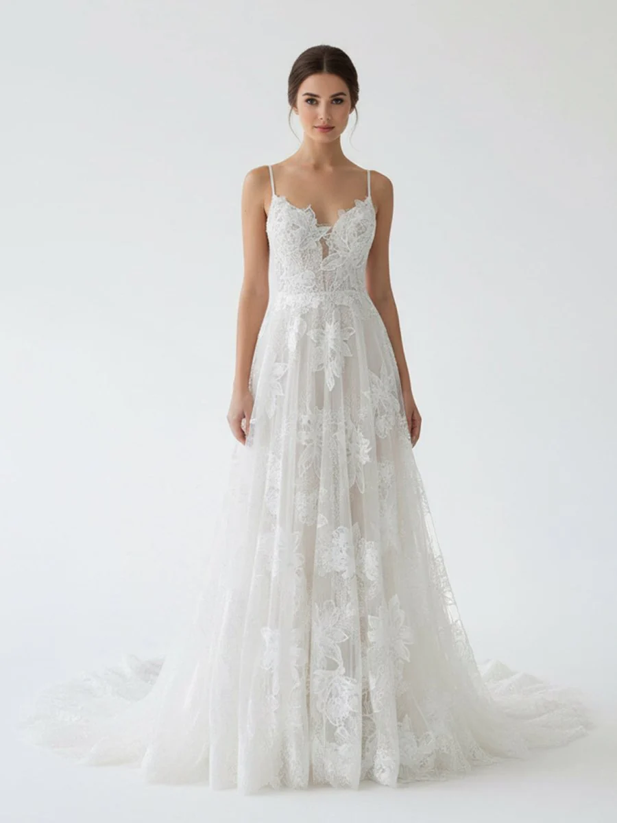 Boho White A-Line Lace Appliques Wedding Dress