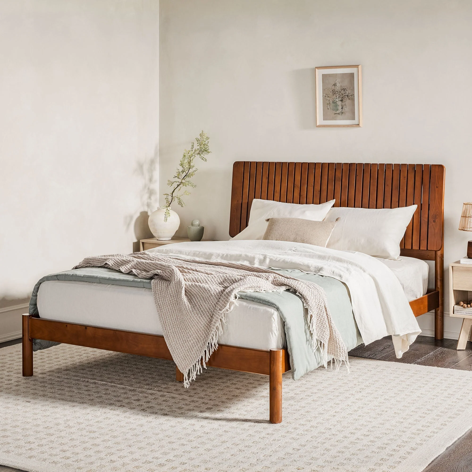 Cama Slatted Headboard Mid-Century Modern Solid Wood Bed