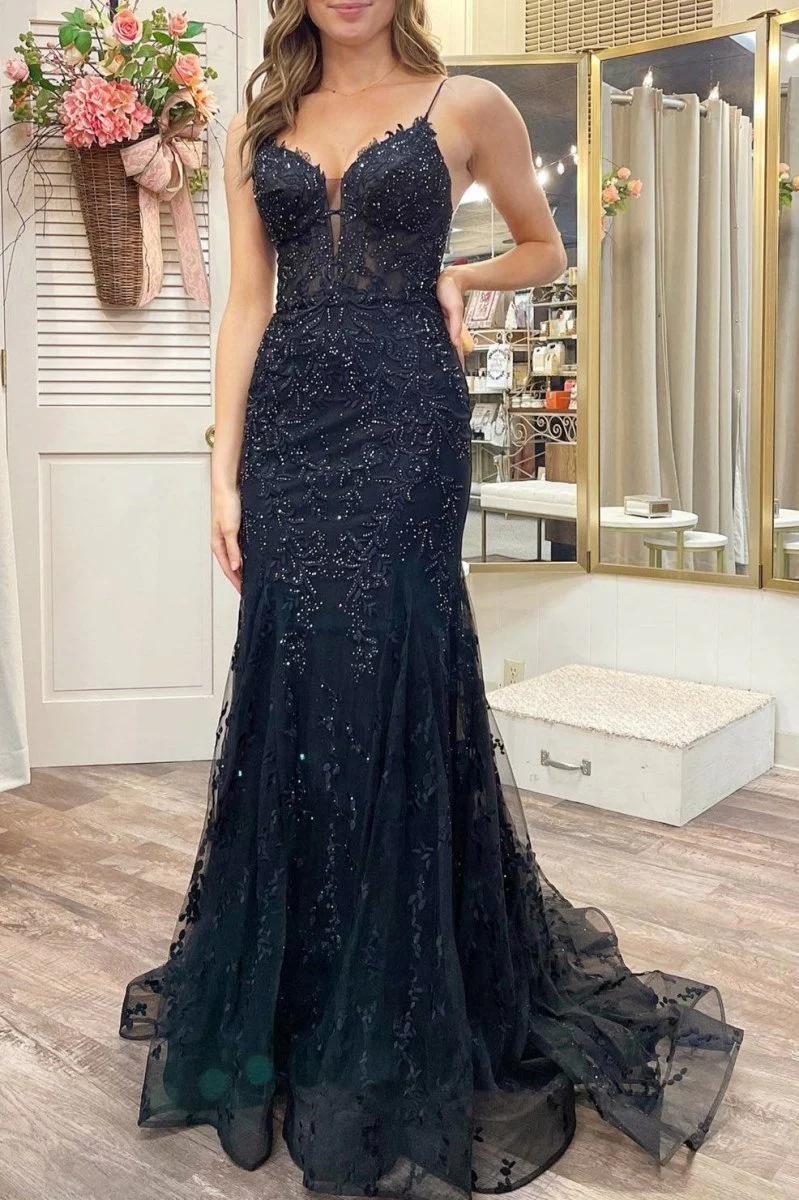 Black Appliques Plunge V Lace-Up Trumpet Prom Gown