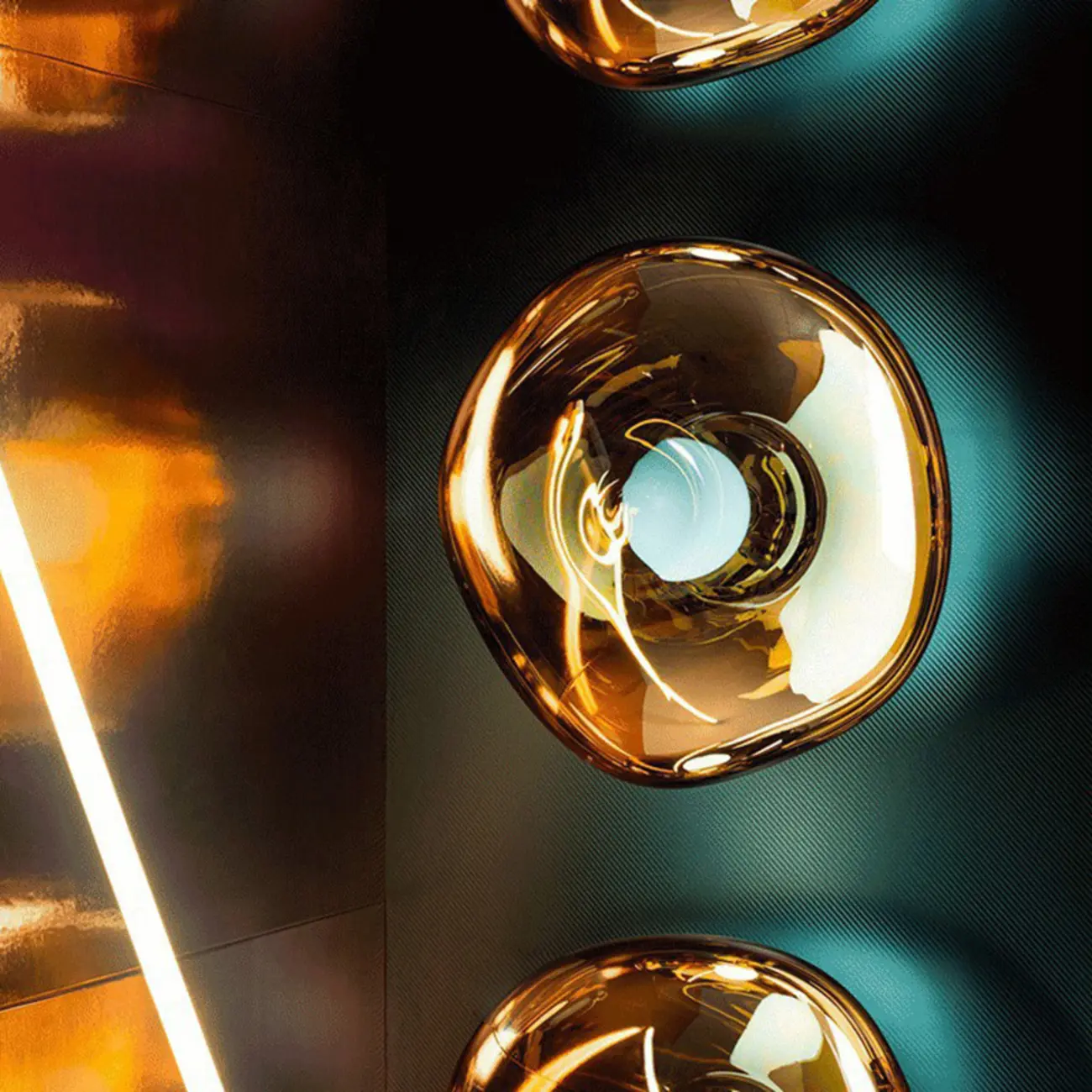 Modern Artistic Irregular Clear Shade Wall Sconce