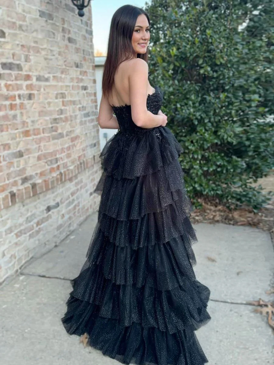 Black Strapless A Line Tulle Prom Dress With Appliques
